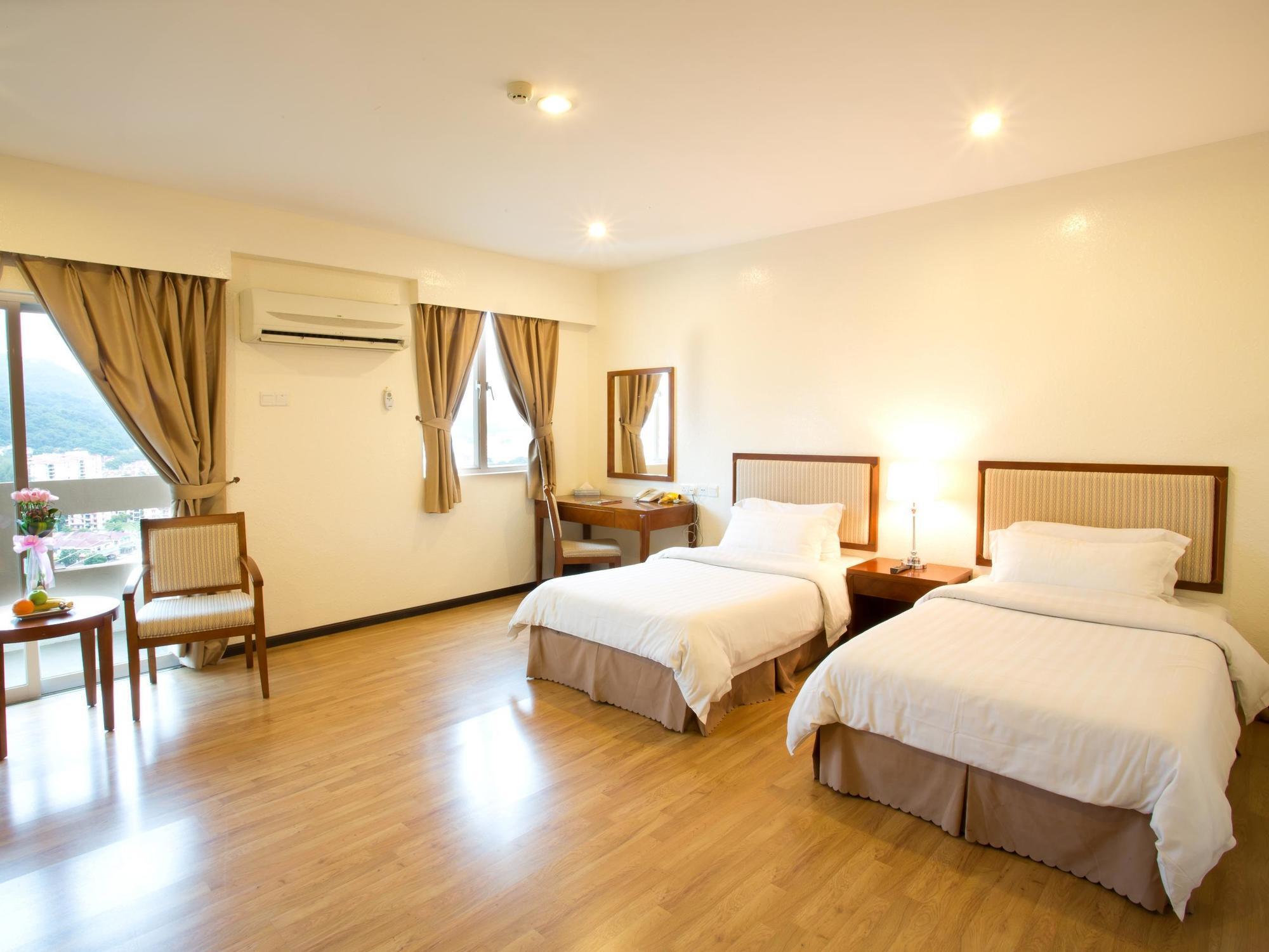 Alora Hotel Penang PENANG מראה חיצוני תמונה